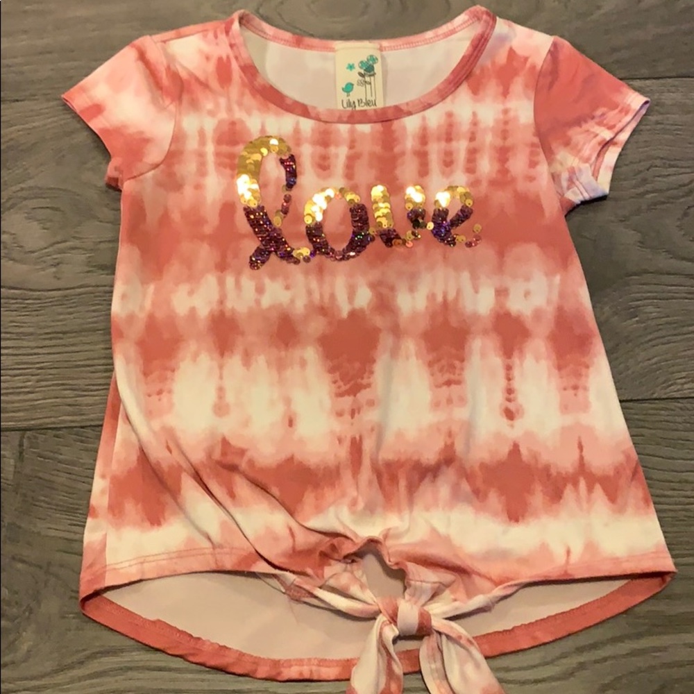 Love T-Shirt